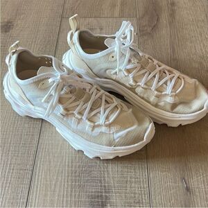 Free People Movement x SOREL Kinetic Breakthru Tech Women’s Sneakers US 8.5